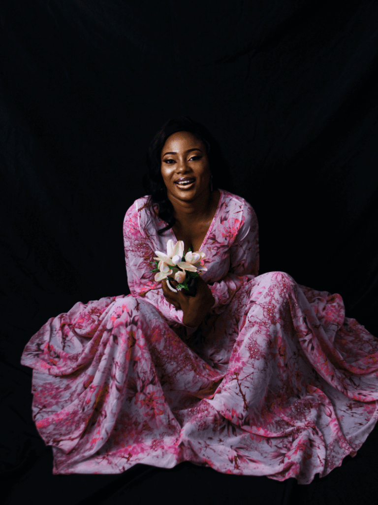 what makes a woman elegant