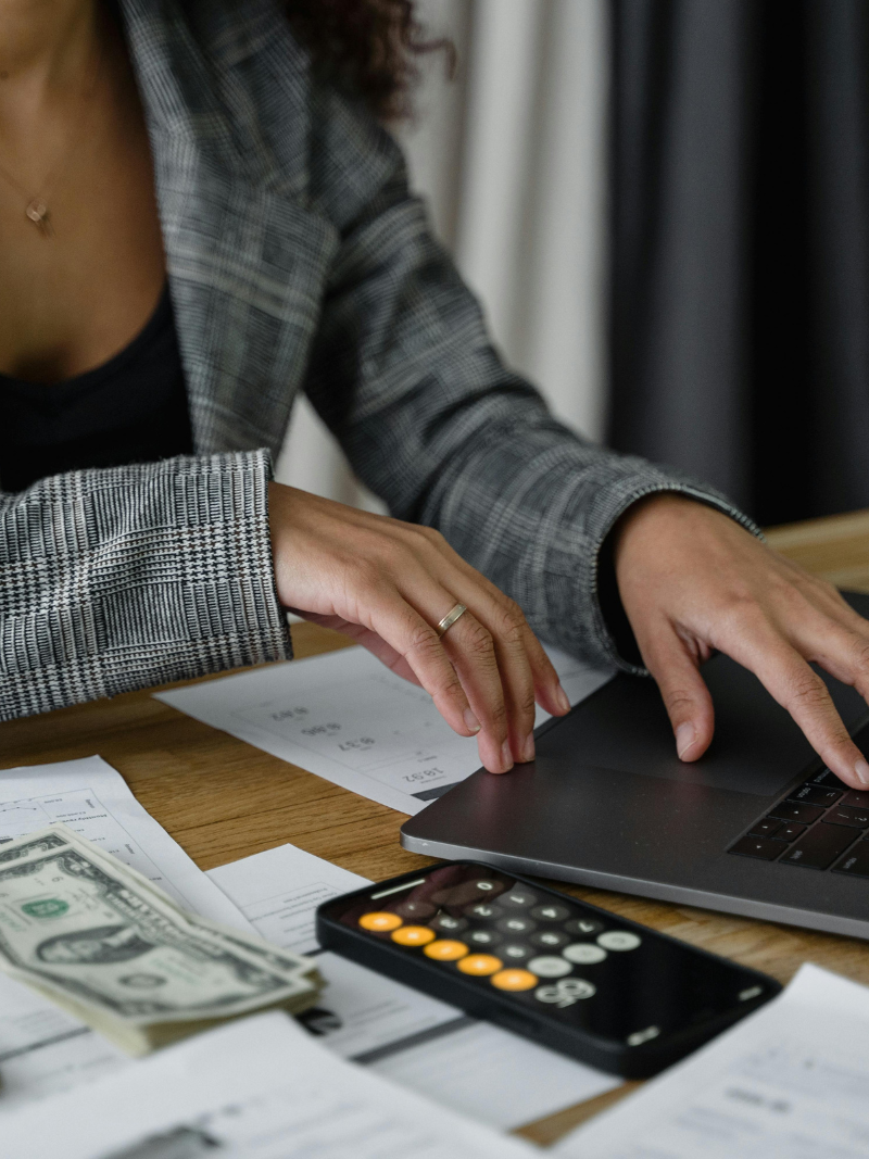 woman tracking her budget